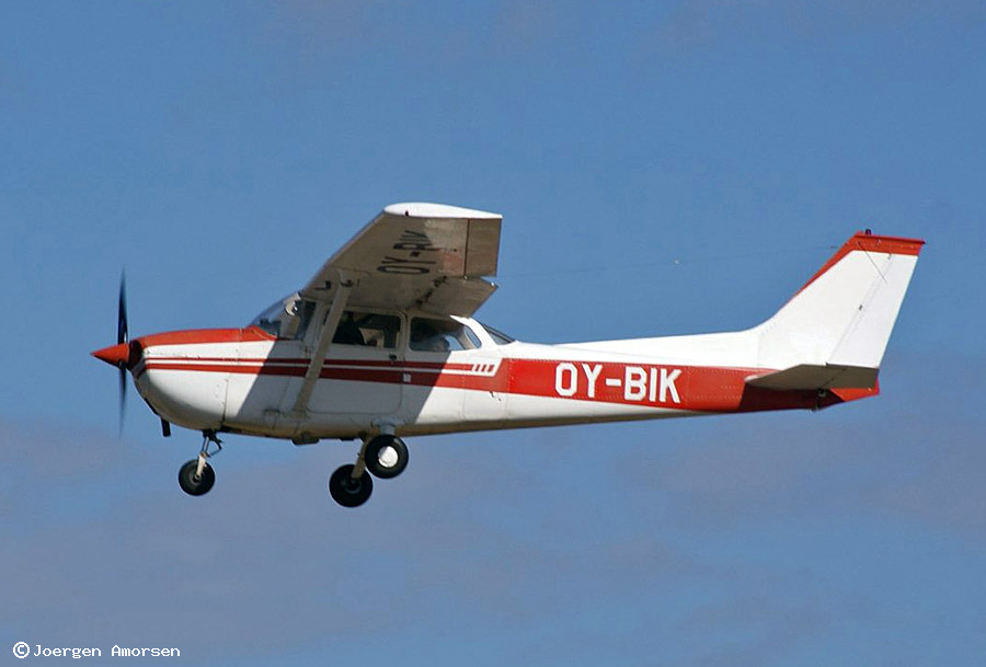 Aircraft Photo of PH-WCM, Reims F172M Skyhawk