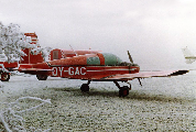 OY-GAC at Skive (EKSV)