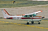 OY-CFJ at Ilulissat/Jakobshavn (BGJN/JAV