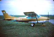 OY-DZJ at Ålborg (EKYT)