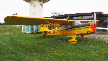 OY-EFU at Stauning (EKVJ)