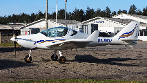 OY-9407 at Stauning (EKVJ)