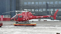 OY-HVH at Nuuk (BGGH)