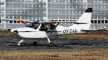 OY-EAH(2) at Stauning (EKVJ)