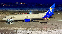 OY-JZS at Nuuk (BGGH)