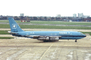 OY-APU at London-Heathrow, UK (EGLL)